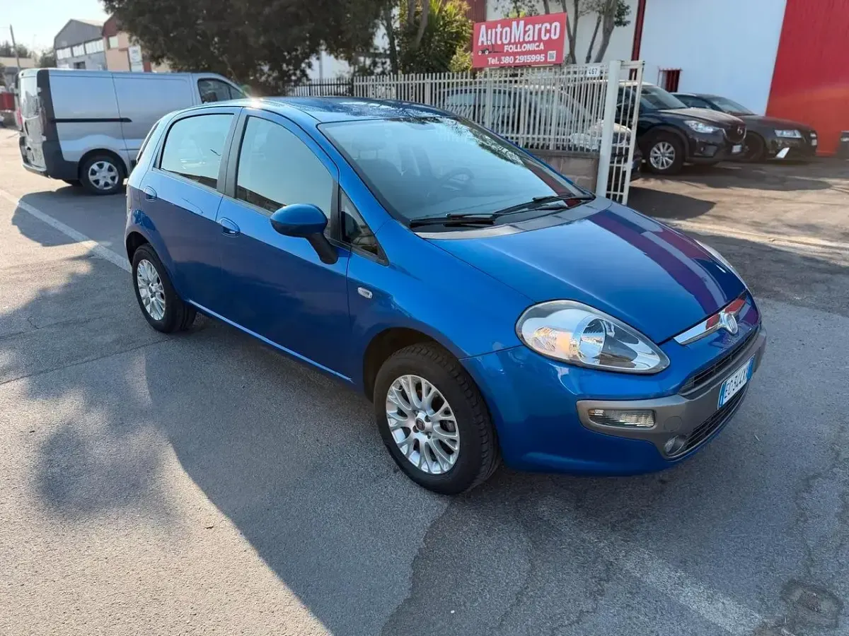 Usata Fiat Punto Evo Emotion 70 CV (51 kW) 2010 Utilitaria