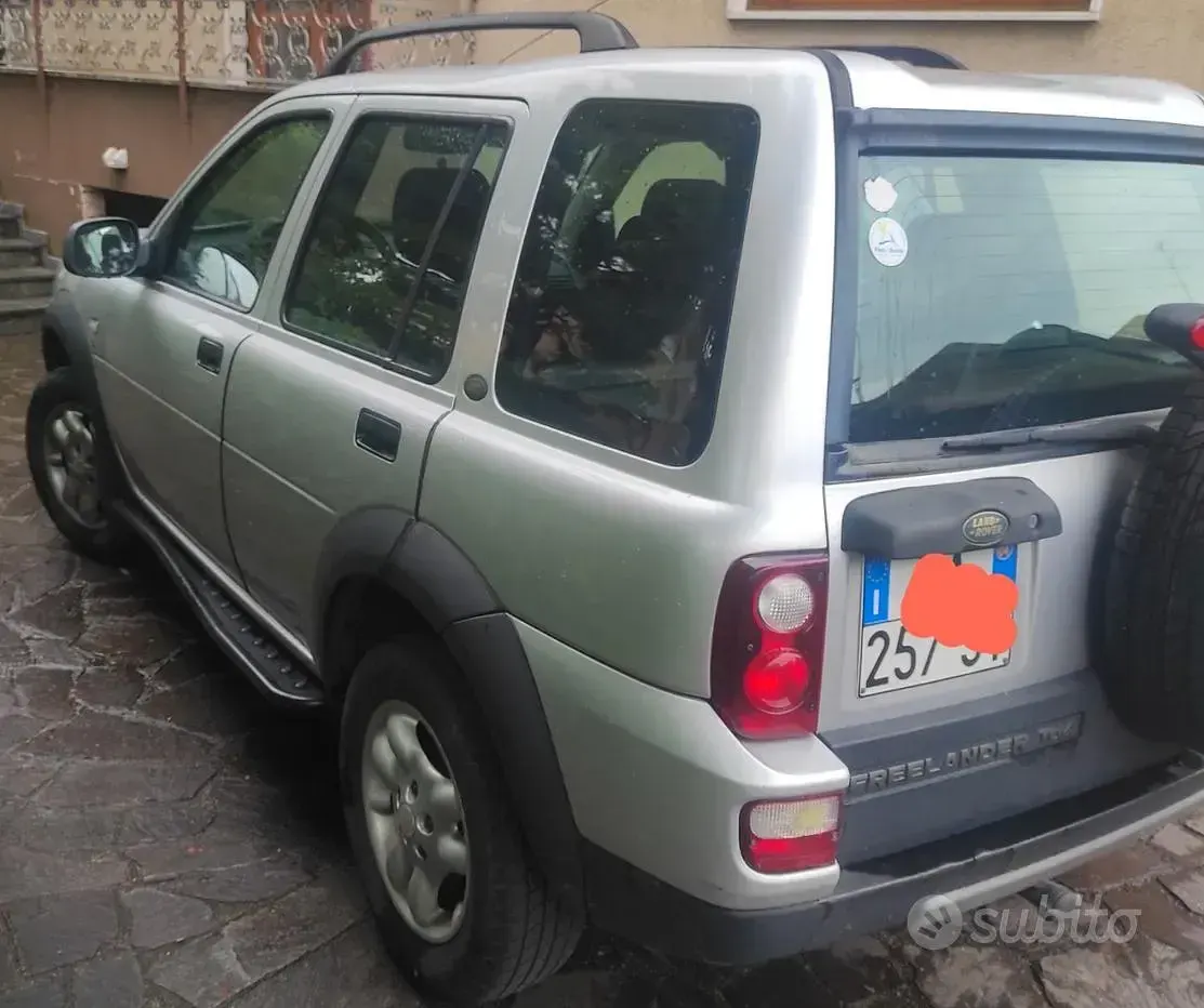 Usata Land Rover Freelander 109 CV (80 kW) 2004 Grigio SUV
