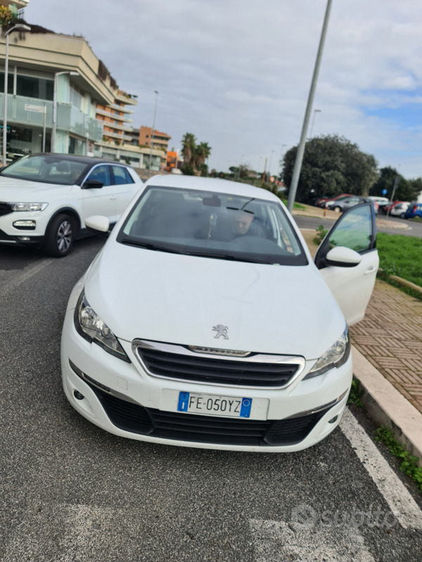 Usato 2016 Peugeot 308 1.6 Diesel 116 CV (8.000 €)