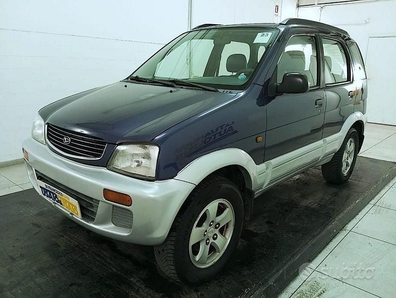 Usata Daihatsu Terios 86 CV (63 kW) 1997 Azzurro metallizzato SUV