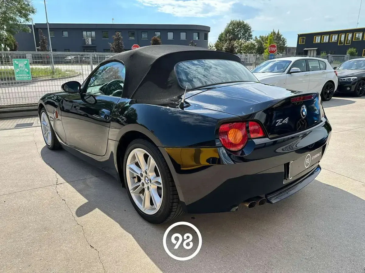 Usata BMW Z4 170 CV (125 kW) 2005 Nero Cabrio