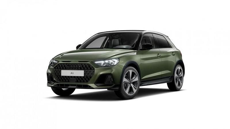 Nuova Audi A1 116 CV (85 kW) 2026 Verde distretto metallizzato nero mito m SUV