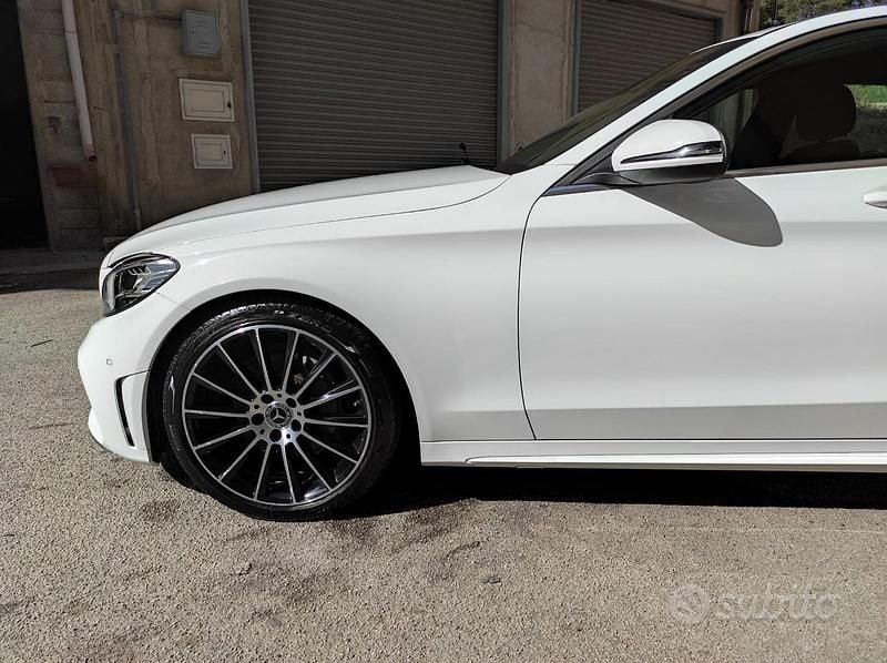Usata Mercedes C220 Premium 194 CV (142 kW) 2019 Bianco Berlina
