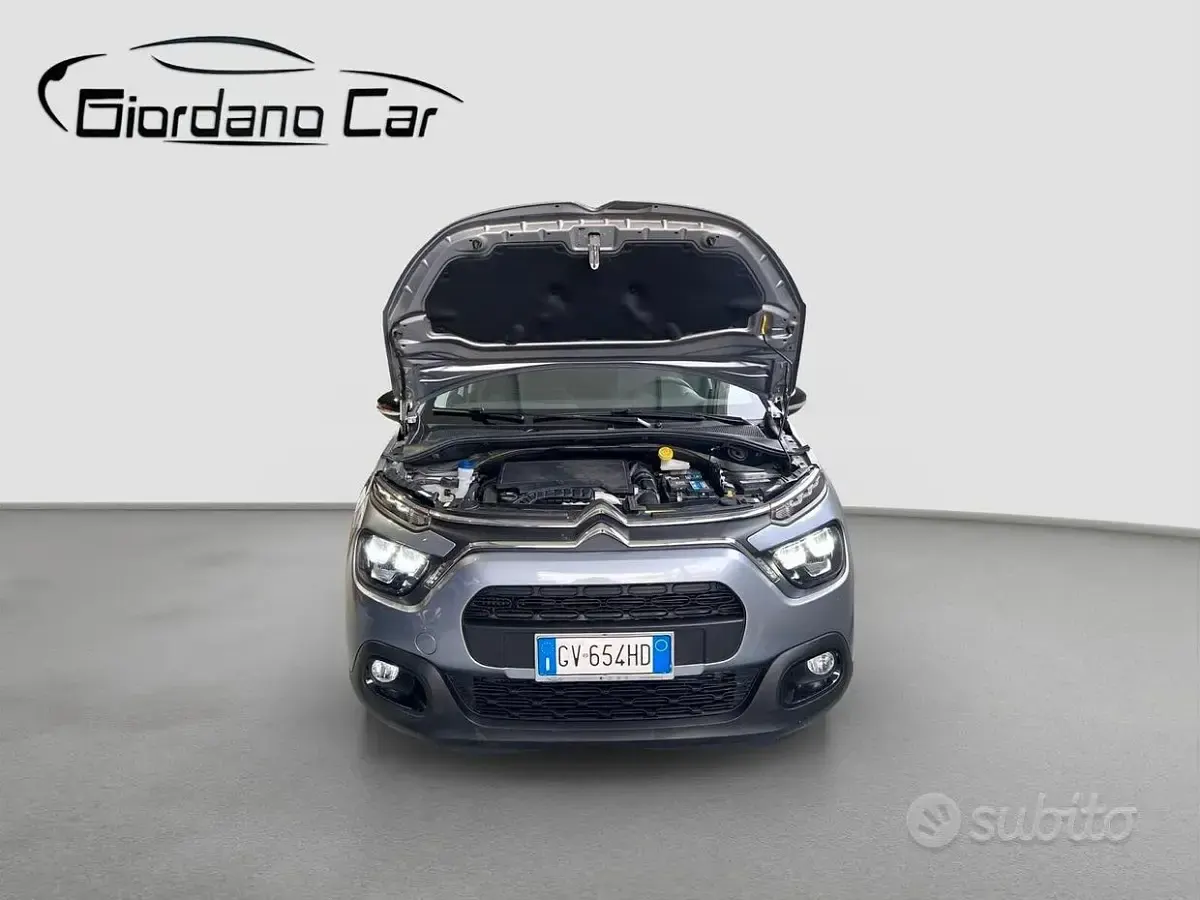 Usata Citroën C3 PureTech 110 CV (80 kW) 2024 Grigio Berlina