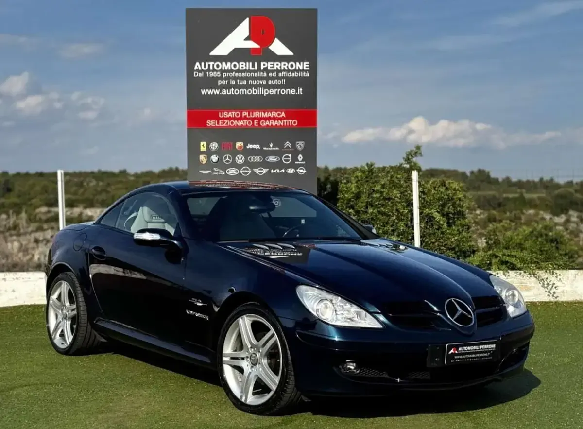 Usata Mercedes SLK200 2LOOK Edition 163 CV (119 kW) 2006 Blu Cabrio