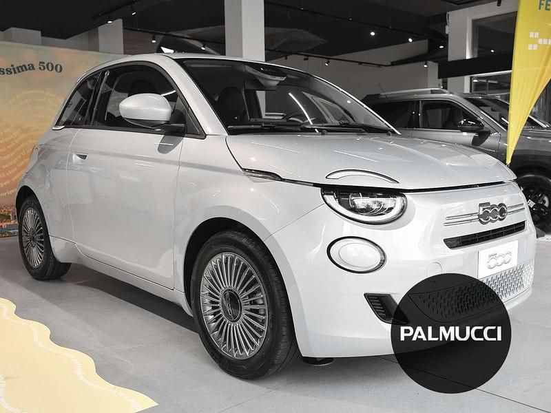 Nuova Fiat 500 Pop 65 CV (47 kW) 2025 Blu Berlina