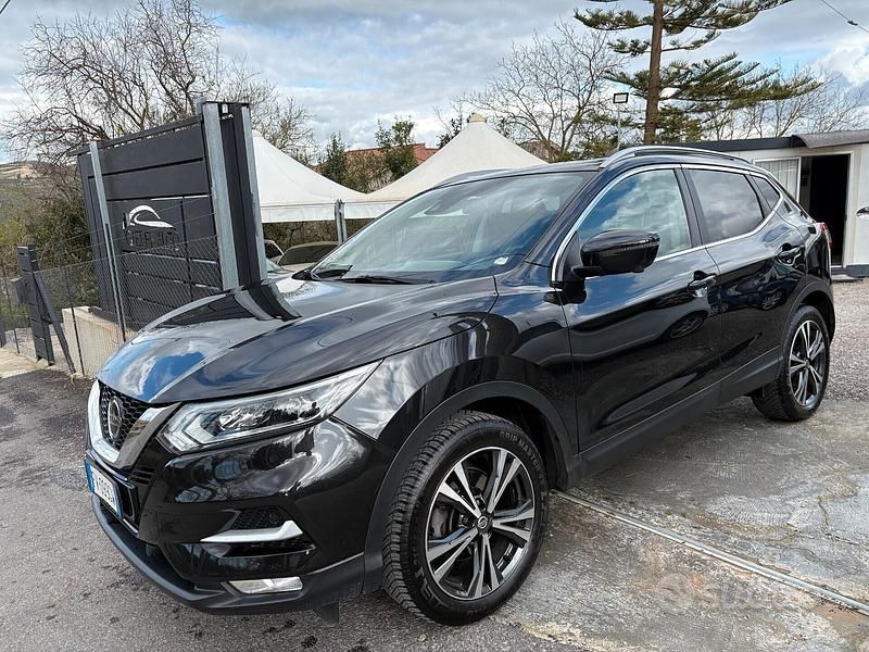 Usata Nissan Qashqai Tekna+ 116 CV (85 kW) 2019 Nero SUV