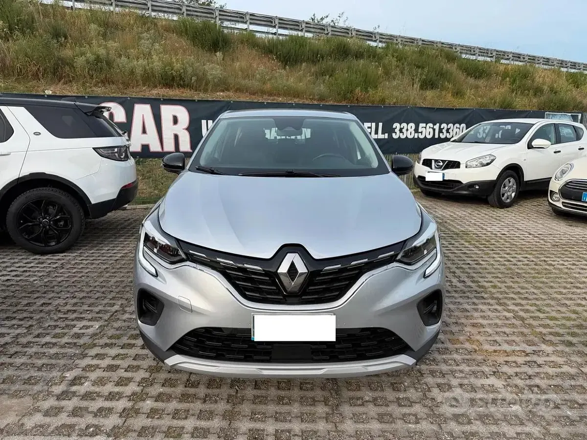 Usata Renault Captur Zen 95 CV (69 kW) 2020 Grigio SUV