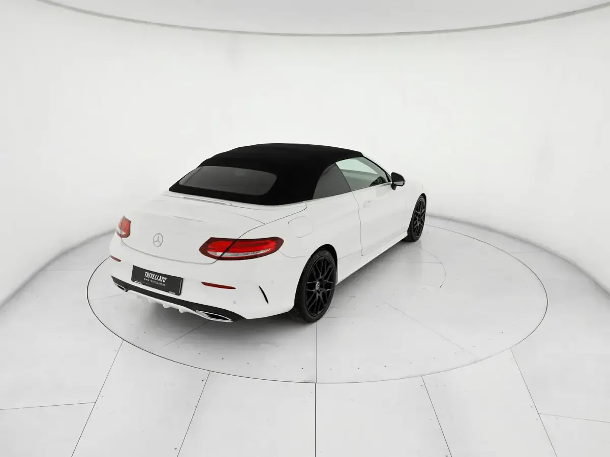 Usata Mercedes C220 Premium 170 CV (125 kW) 2018 Bianco Cabrio