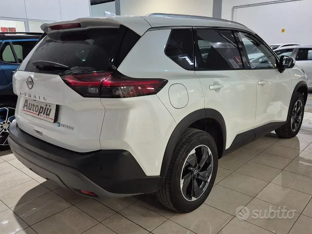 Usata Nissan X-Trail N-Connecta 158 CV (116 kW) 2025 Bianco SUV