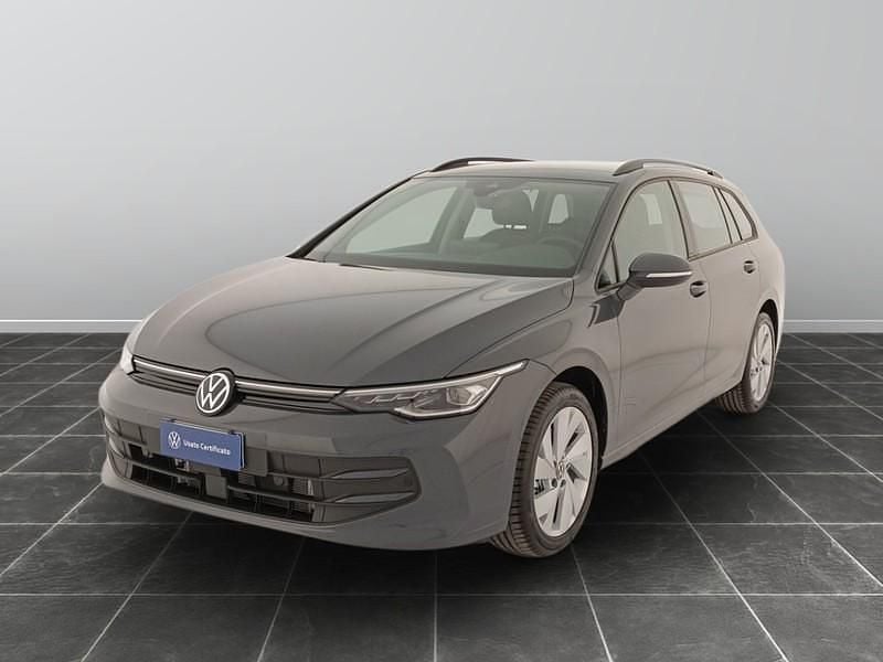 Usata VW Golf VIII Life 115 CV (84 kW) 2024 Grigio Station wagon