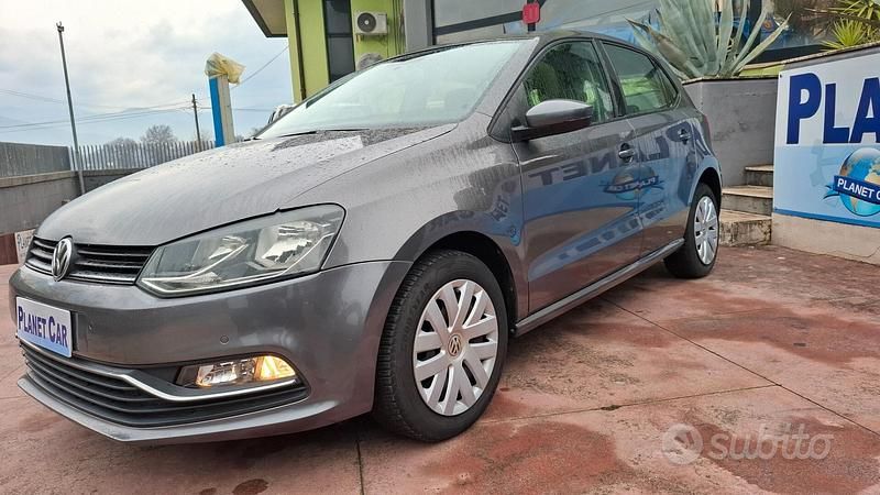 Usata VW Polo Comfortline 74 CV (54 kW) 2015 Grigio Berlina