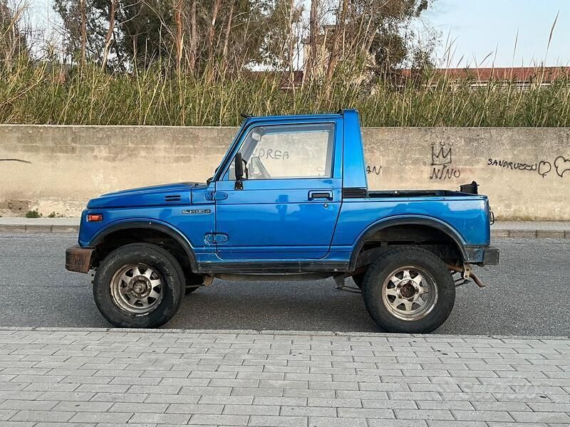 Usata Suzuki Samurai 1988 Blu SUV
