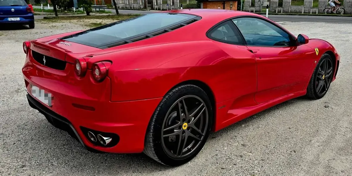 Usata Ferrari F430 490 CV (360 kW) 2006 Rosso Coupé