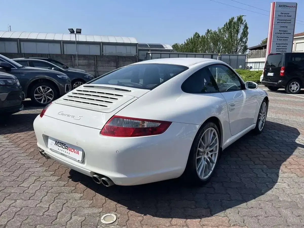 Usata Porsche 911 Carrera S 355 CV (261 kW) 2007 Bianco Coupé