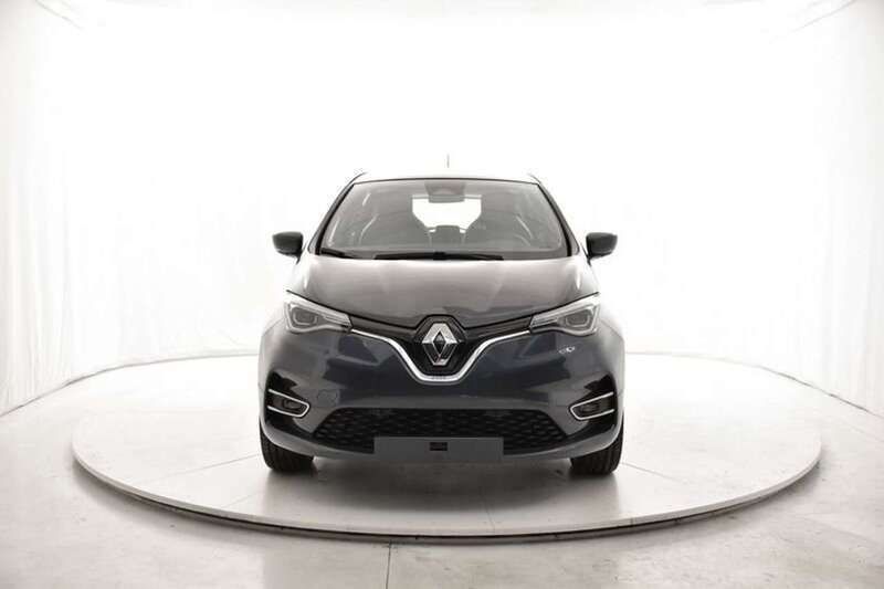 Usata Renault Zoe Zen 50 kW (69 CV) 2024 Grigio Utilitaria