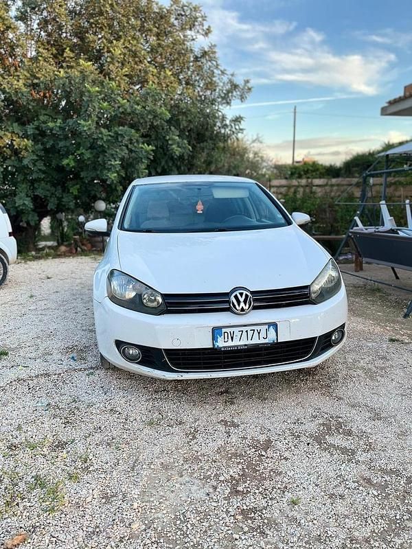 Usata VW Golf VI 110 CV (80 kW) 2009 Utilitaria