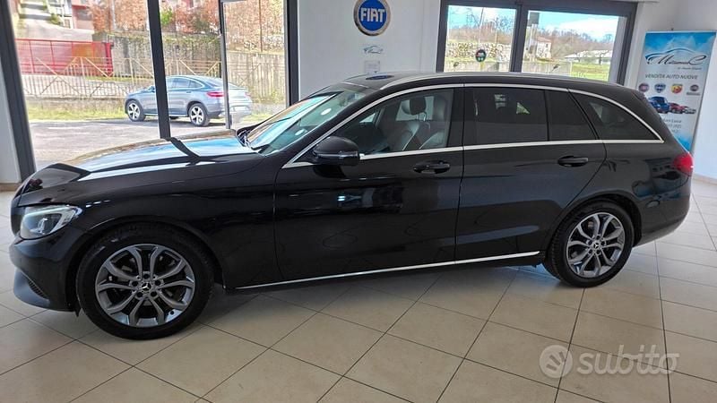 Usata Mercedes C220 Exclusive 169 CV (124 kW) 2017 Nero Station wagon