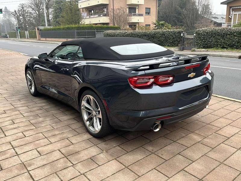 Nuova Chevrolet Camaro 275 CV (202 kW) 2025 Dark shadow grey Cabrio