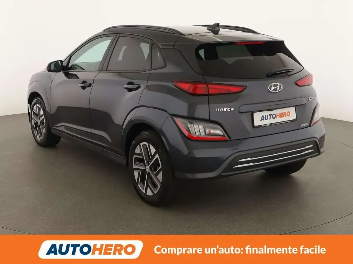 Usata Hyundai Kona 25 kW (35 CV) 2021 Blu/azzurro SUV