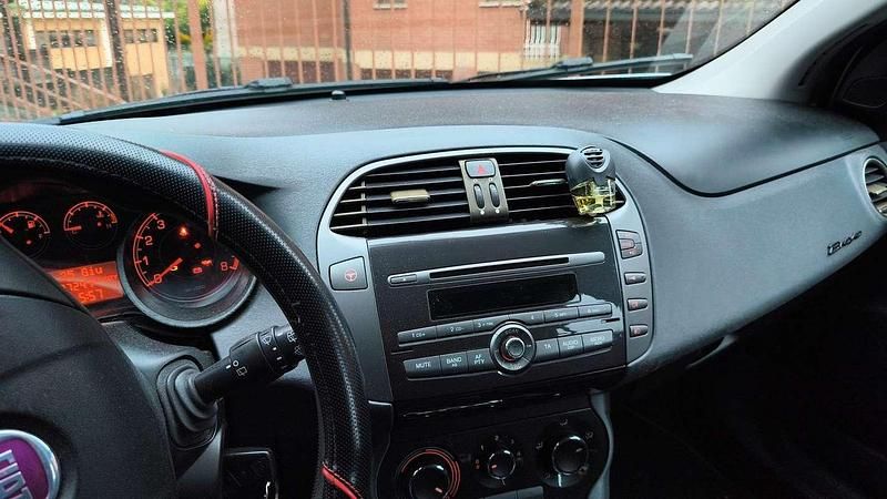 Usata Fiat Bravo 90 CV (66 kW) 2008 Utilitaria
