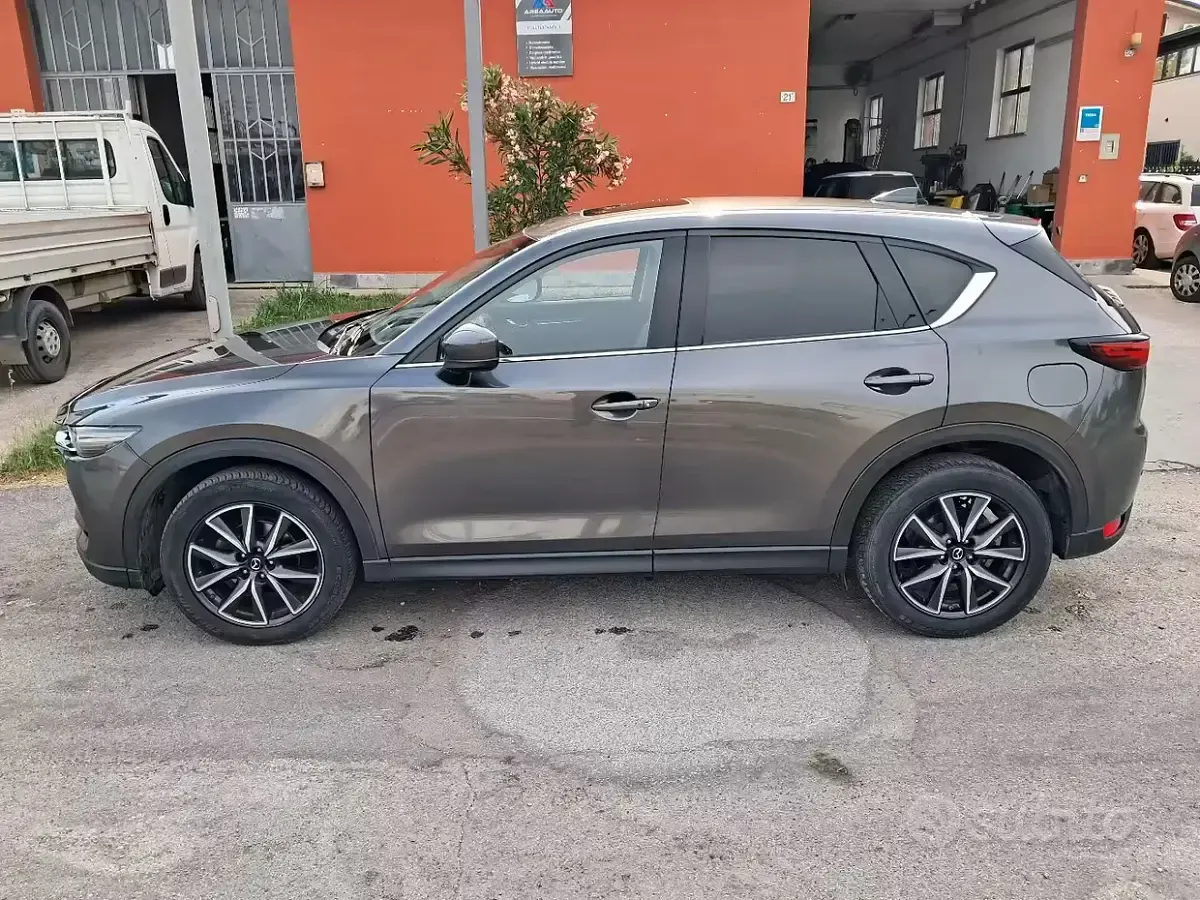 Usata Mazda CX-5 175 CV (128 kW) 2018 Grigio SUV