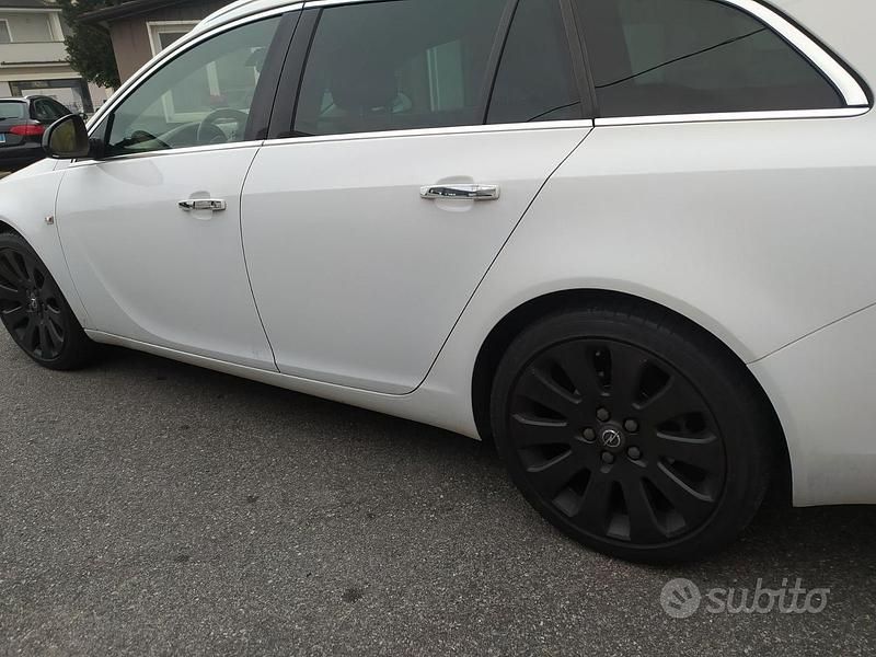 Usata Opel Insignia 2011 Bianco Station wagon