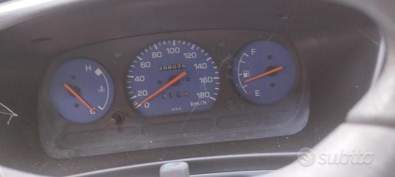 Blu Usata 1999 Daihatsu Terios SUV | 2600 € (Buon prezzo) - Immagine 1/4