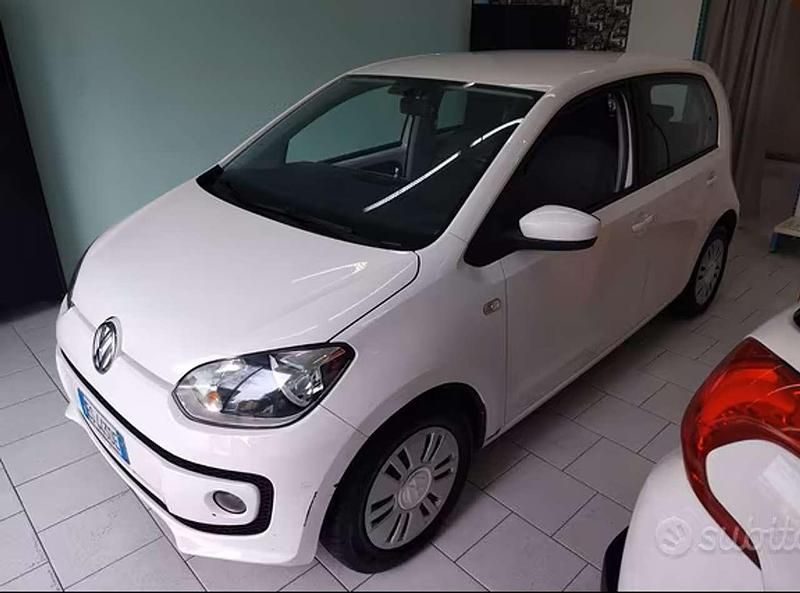 Usata VW up! Highline 68 CV (50 kW) 2013 Bianco Utilitaria