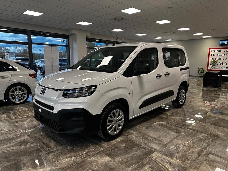 Nuova Fiat Doblò 130 CV (95 kW) 2025 Bianco Monovolume