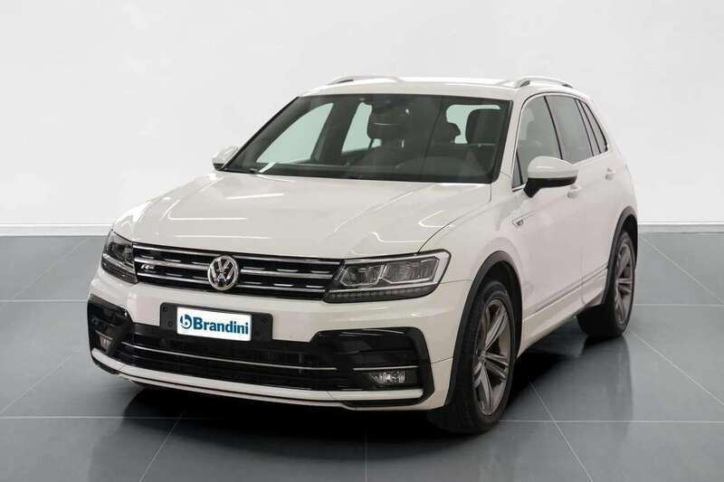 Bianco Usata 2020 VW Tiguan R-line SUV | 24.600 € (Buon prezzo) - Immagine 1/2