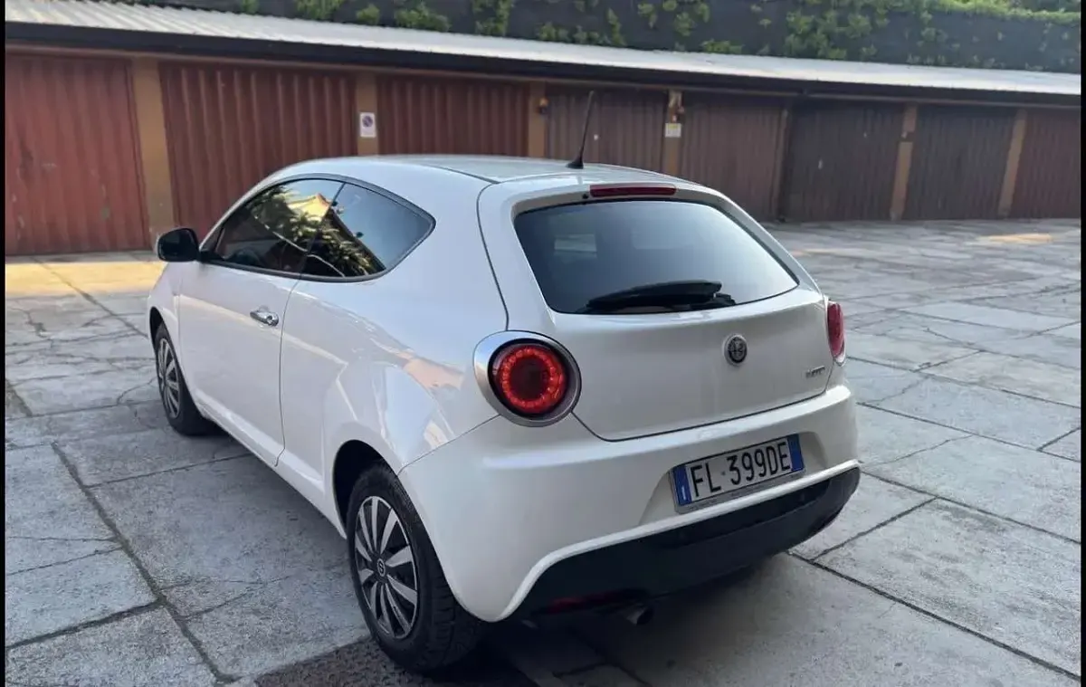 Usata Alfa Romeo MiTo Super 77 CV (56 kW) 2017 Other Utilitaria