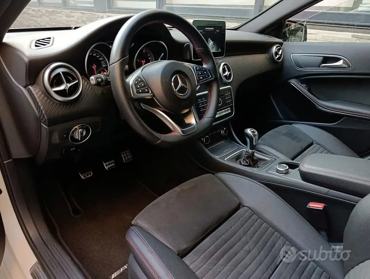 Usata Mercedes A180 Premium 122 CV (89 kW) 2016 Bianco Berlina
