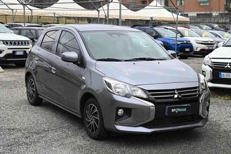Usata Mitsubishi Space Star Intense 71 CV (52 kW) 2023 Grigio Berlina