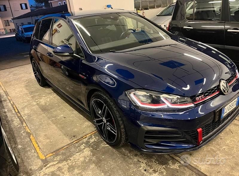 Usata VW Golf GTI 245 CV (180 kW) 2019 Blu Coupé