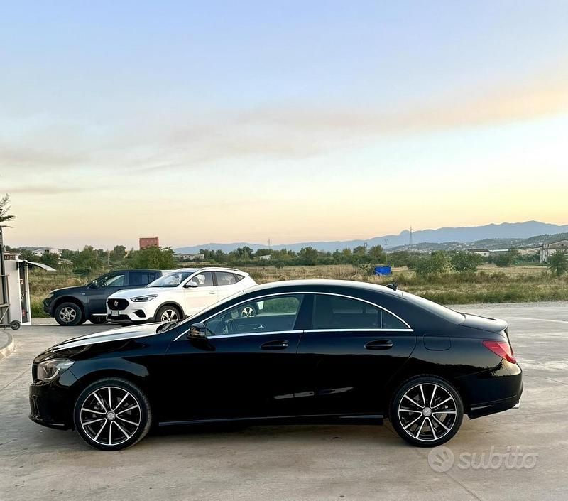 Usata Mercedes CLA180 116 CV (85 kW) 2015 Nero Berlina