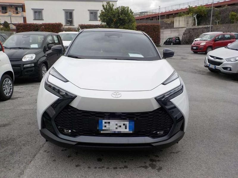 Nuova Toyota C-HR Active 140 CV (102 kW) 2025 Vari colori SUV
