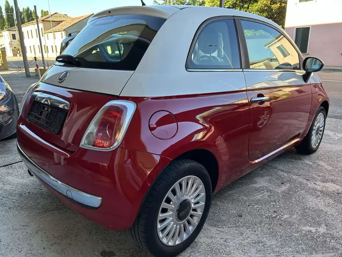 Usata Fiat 500 Lounge 69 CV (50 kW) 2012 Rosso Utilitaria