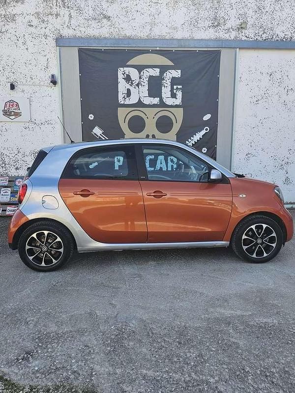 Usata Smart ForFour Passion 75 CV (55 kW) 2015 Arancione Utilitaria