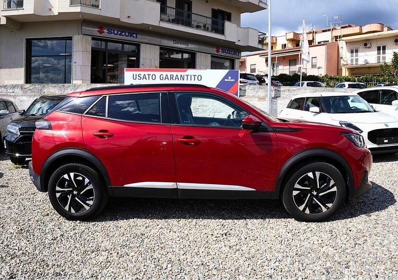 Usata Peugeot 2008 Allure 131 CV (96 kW) 2020 Rosso SUV