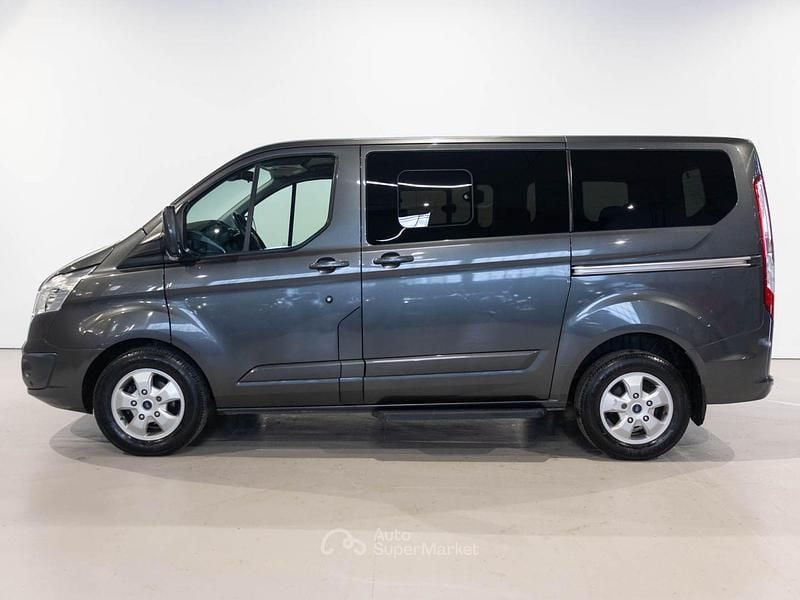 Usata Ford Tourneo Titanium 170 CV (125 kW) 2017 Gray Monovolume