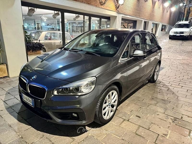 Usata BMW 216 Active Tourer Luxury Line 2015 Grigio Monovolume