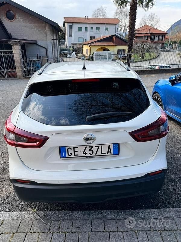 Usata Nissan Qashqai 115 CV (84 kW) 2021 Bianco SUV