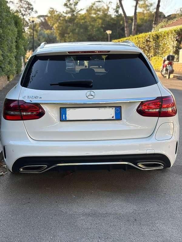 Usata Mercedes C300e AMG line 211 CV (155 kW) 2019 Bianco Station wagon