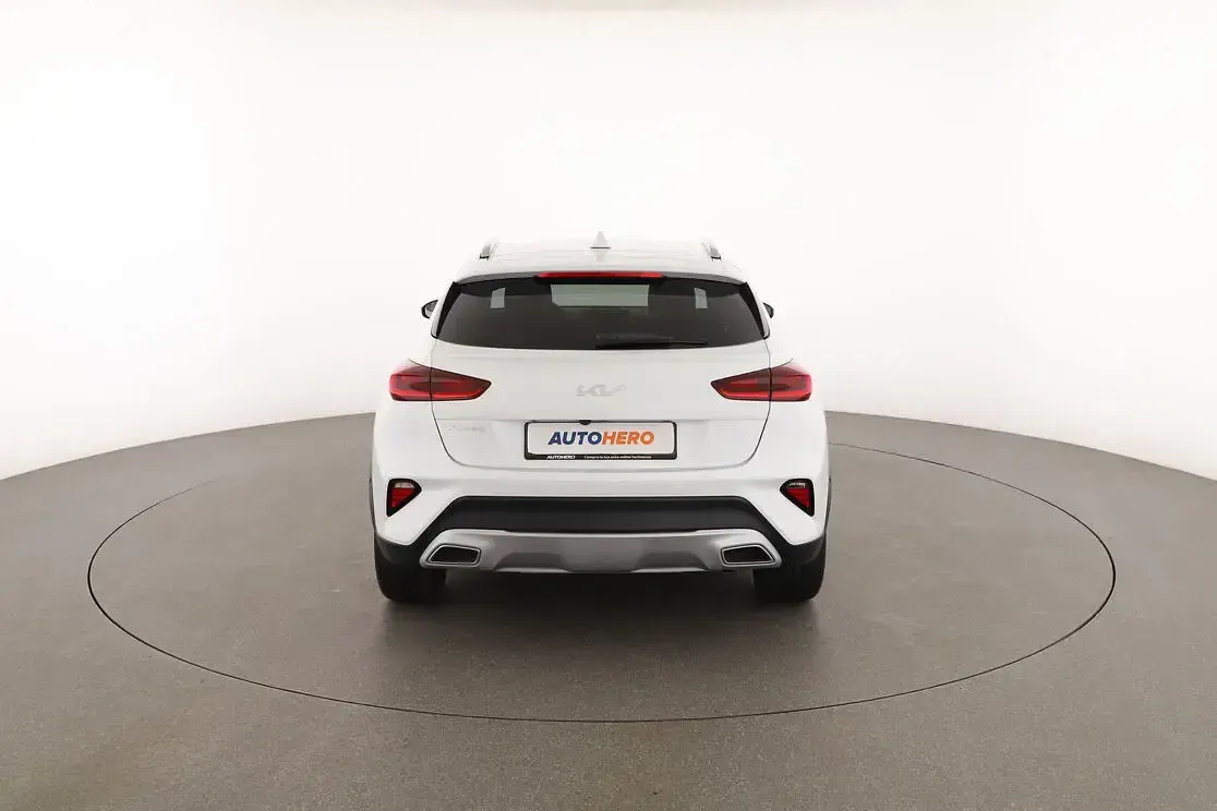 Usata Kia XCeed 141 CV (103 kW) 2021 Bianco SUV