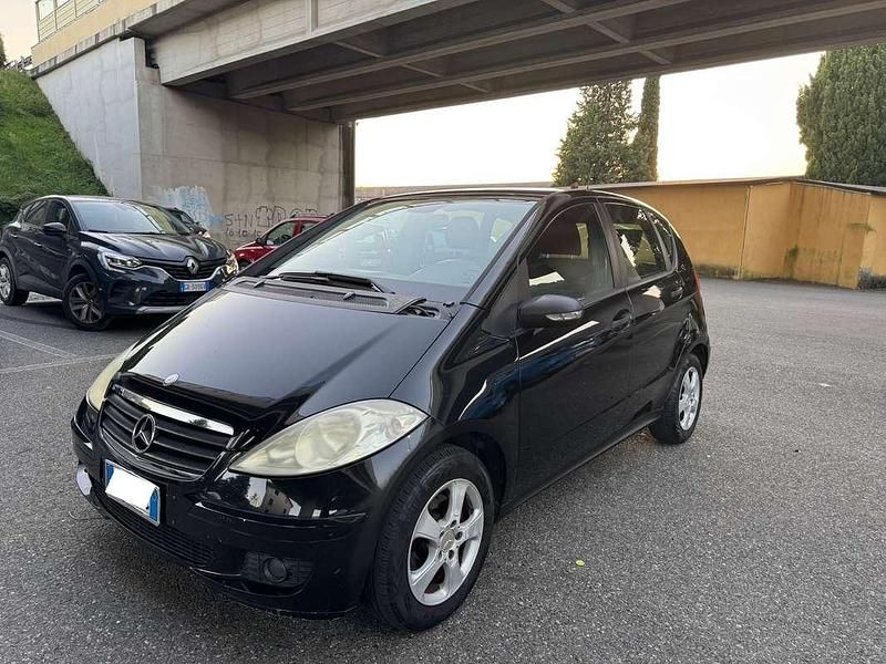 Nero Usata 2010 Mercedes A150 Avantgarde Monovolume | 1900 € (Super prezzo) - Immagine 1/4
