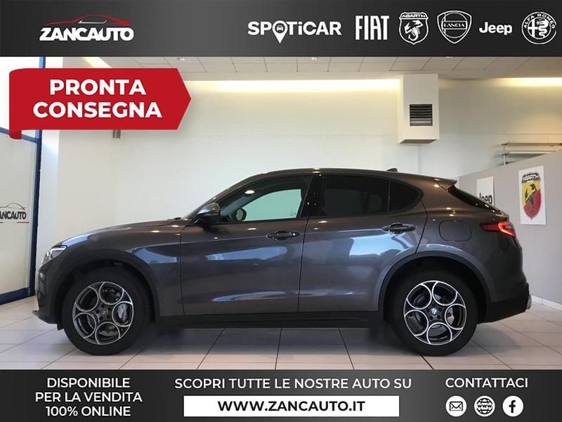 Grigio Usata 2019 Alfa Romeo Stelvio Super SUV | 20.950 € (Buon prezzo) - Immagine 1/4