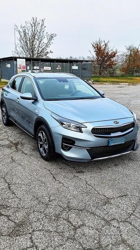 Usata Kia XCeed Urban 120 CV (88 kW) 2019 Grigio SUV
