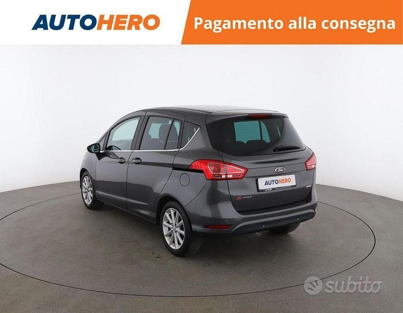 Usata Ford B-MAX Titanium 101 CV (74 kW) 2015 Grigio Monovolume