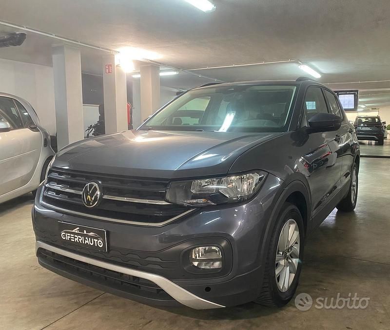 Usata VW T-Cross Advance 110 CV (80 kW) 2022 Grigio SUV